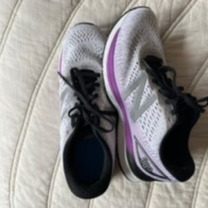 New Balance 880 Sneaker